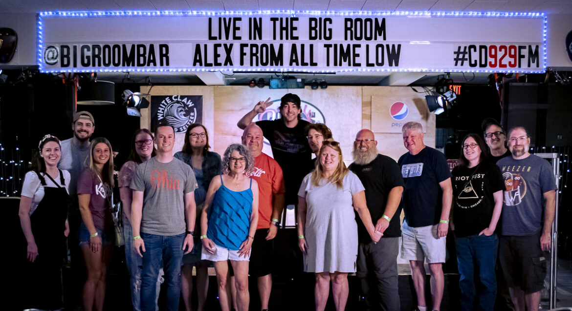 AlexFromAllTimeLow - Group Photo